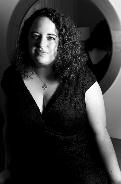 ElizabethDonaldAuthorPhoto